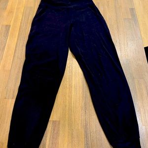 Ready to rulu jogger